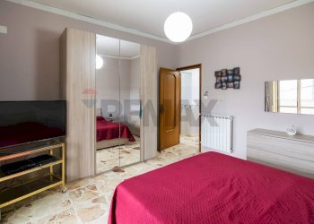 Camera / camera da letto - Appartamento via Mazzini
 
6/b, Belpasso - foto 25