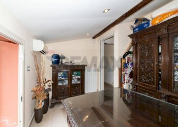 Cucina - Appartamento Via Balatelle
 
18, San Giovanni la Punta - foto 24