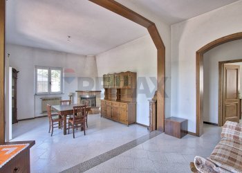 Sala da pranzo - Casa indipendente VIA DELLA SELVA
 
24, Civitella in Val di Chiana - foto 19