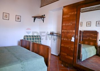 Camera / camera da letto - Rustico via Badia
 
52, Civitella di Romagna - foto 77