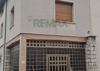 Casa all\'aperto - Villa Via Saliceti
 
5, Nereto - foto 10