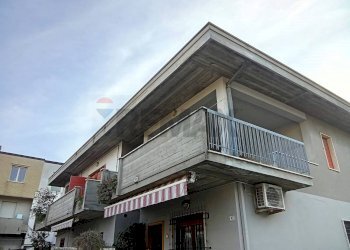 Edificio all\'aperto - Appartamento Roseto degli Abruzzi - foto 1