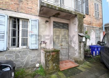 Casa all\'aperto - Casa semi indipendente Via Roma
 
53/55, Medesano - foto 3