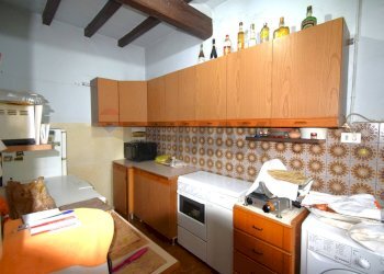 Cucina - Casa semi indipendente Via Roma
 
53/55, Medesano - foto 21