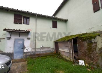 Casa all\'aperto - Casa semi indipendente Via Varano
 
48, Noceto - foto 3