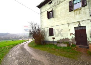 Casa all\'aperto - Casa semi indipendente Via Varano
 
48, Noceto - foto 39