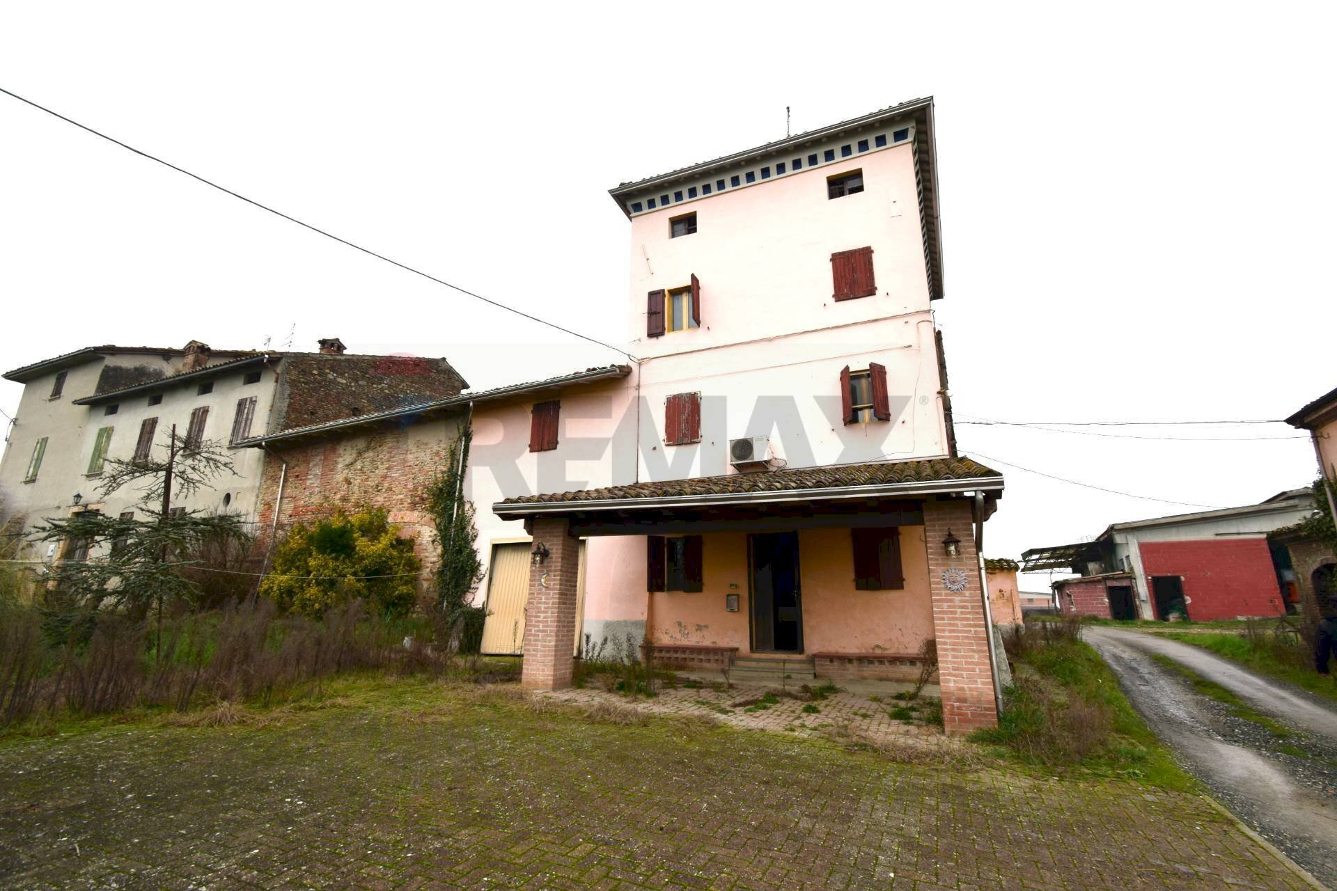 Casa all\'aperto - Semi-detached house Via Gabbiano Cella
31, Noceto - photo 2
