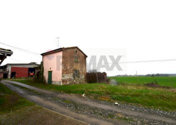Casa all\'aperto - Casa semi indipendente Via Gabbiano Cella
 
31, Noceto - foto 8