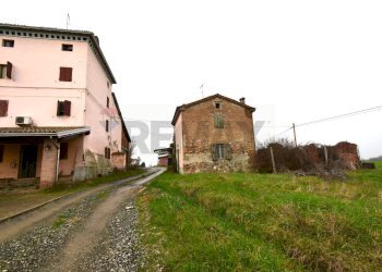 Casa all\'aperto - Casa semi indipendente Via Gabbiano Cella
 
31, Noceto - foto 9