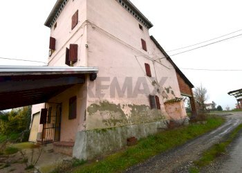 Casa all\'aperto - Casa semi indipendente Via Gabbiano Cella
 
31, Noceto - foto 15