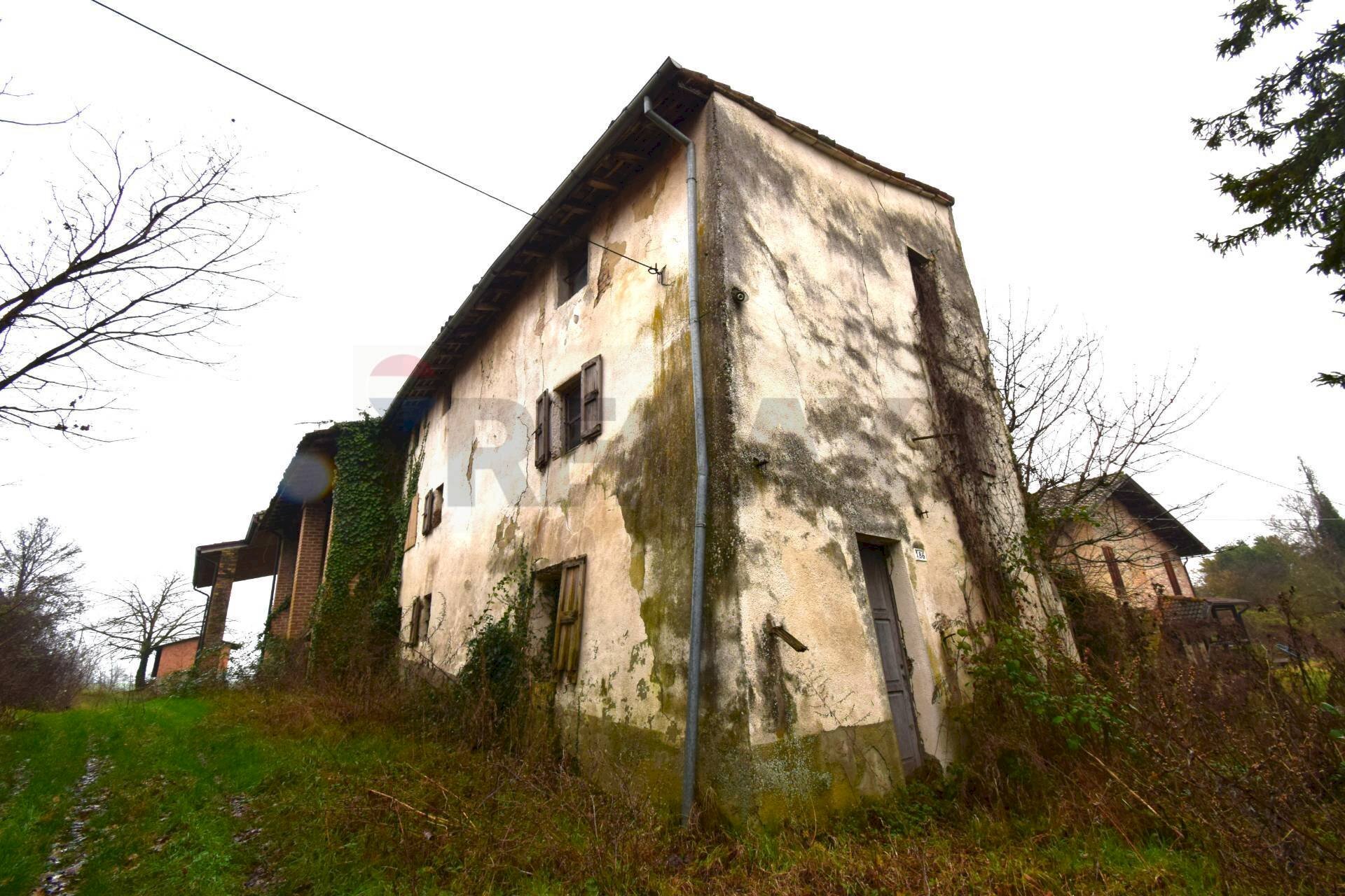 Casa all\'aperto - Rustic Le lame
 
2, Medesano - photo 1