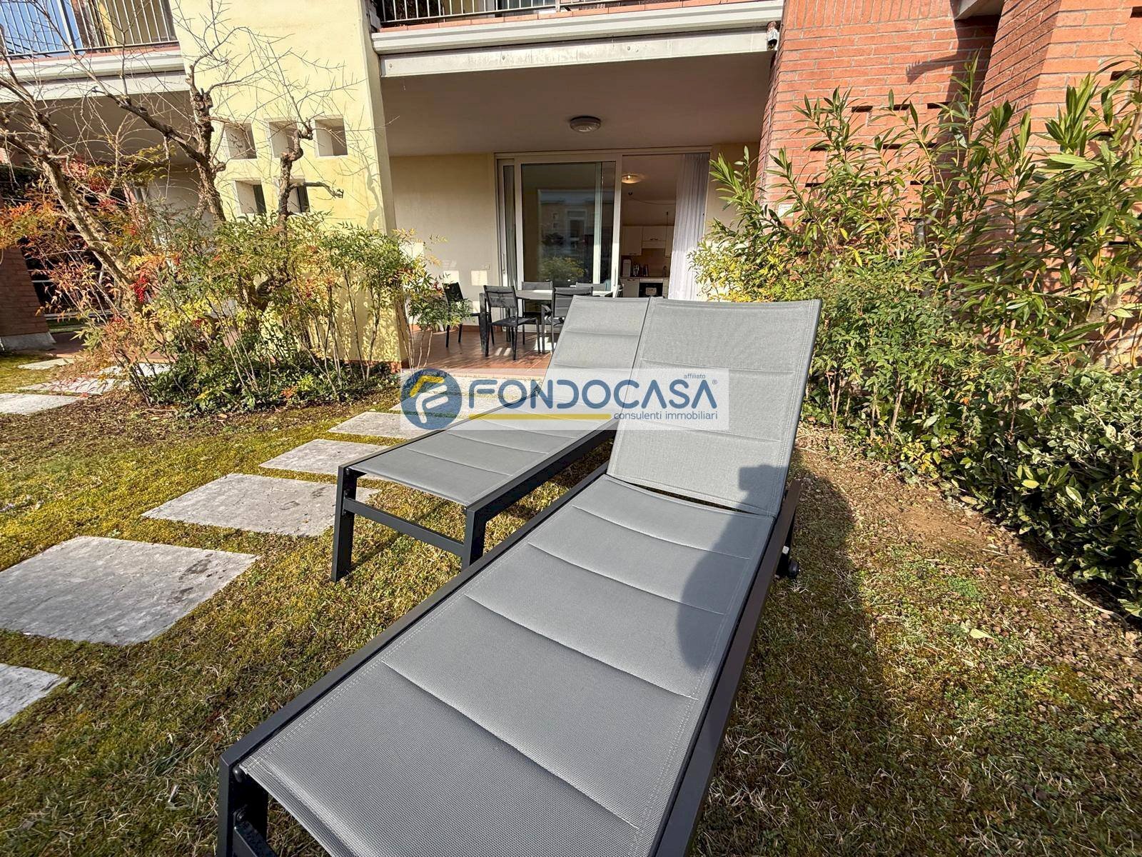 Foto 3 - Bilocale Via giuseppe Mazzini
 
1, Padenghe sul Garda - foto 3