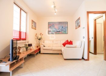 ZONA LIVING - Appartamento VIA GIULIO CESARE
 
1, Desenzano del Garda - foto 7