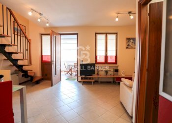 SOGGIORNO - Appartamento VIA GIULIO CESARE
 
1, Desenzano del Garda - foto 8