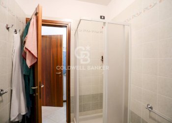 BAGNO CON DOCCIA - Appartamento VIA GIULIO CESARE
 
1, Desenzano del Garda - foto 18