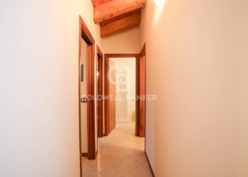 ANTICAMERA PIANO SUPERIORE - Appartamento VIA GIULIO CESARE
 
1, Desenzano del Garda - foto 21