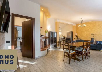 Foto 1 - Trilocale Via Umberto Primo
 
4, Bonate Sopra - foto 1