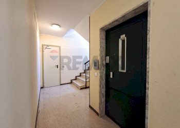 Hall / corridoio - Appartamento via John Fitzgerald Kennedy
 
11, Conegliano - foto 27