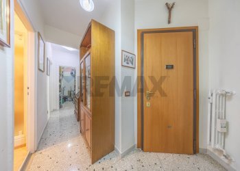 Hall / corridoio - Bilocale Viale San Giovanni Bosco
 
128, Roma - foto 22