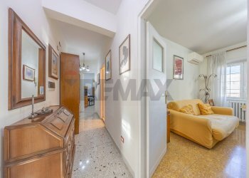 Hall / corridoio - Bilocale Viale San Giovanni Bosco
 
128, Roma - foto 32