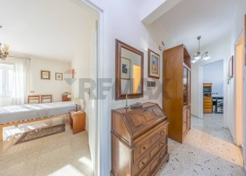 Hall / corridoio - Bilocale Viale San Giovanni Bosco
 
128, Roma - foto 33