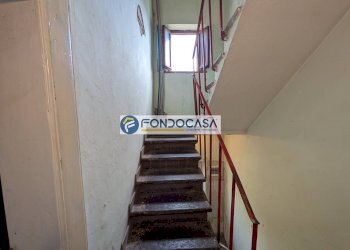 scale - Rustico via martiri delle foibe, Lucca - foto 53