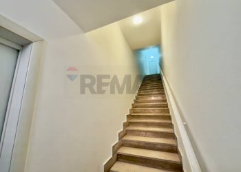 Scale - Independent house San Vito dei Normanni - photo 19