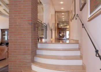 Corridoio - Villa bargone montauro
 
218, Salsomaggiore Terme - photo 10