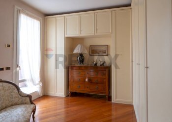 Cabina armadio - Villa bargone montauro
 
218, Salsomaggiore Terme - photo 13