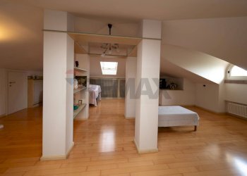 Mansarda - Villa bargone montauro
 
218, Salsomaggiore Terme - photo 18