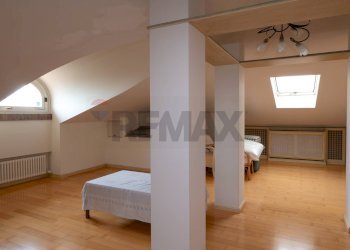 Mansarda - Villa bargone montauro
 
218, Salsomaggiore Terme - photo 19