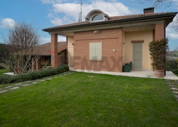 Vista esterna - Villa bargone montauro
 
218, Salsomaggiore Terme - photo 27