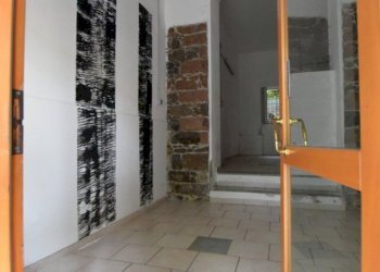 vetrina - Locale Commerciale Napoli
78, Sassari - foto 4