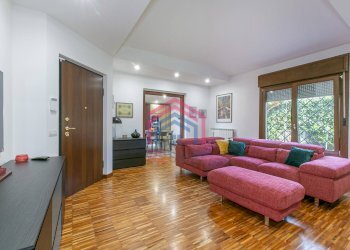 Foto 2 - Semi-detached house Viale Priamo
 
93, Pomezia - photo 2