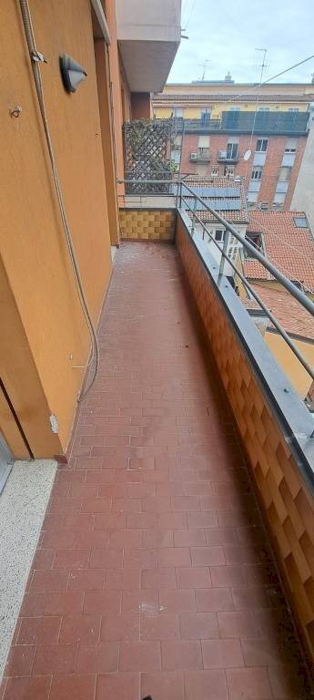Balcone - Appartamento via Irnerio, Bologna (zona Irnerio) - foto 2