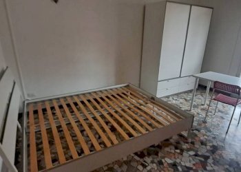 Camera da letto - Appartamento via Irnerio, Bologna (zona Irnerio) - foto 20