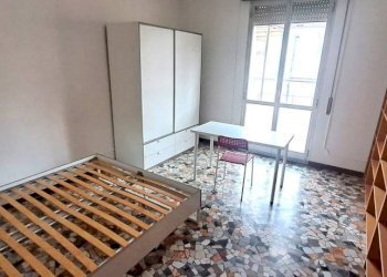 Camera da letto - Appartamento via Irnerio, Bologna (zona Irnerio) - foto 21