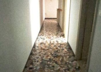 Corridoio - Appartamento via Irnerio, Bologna (zona Irnerio) - foto 39