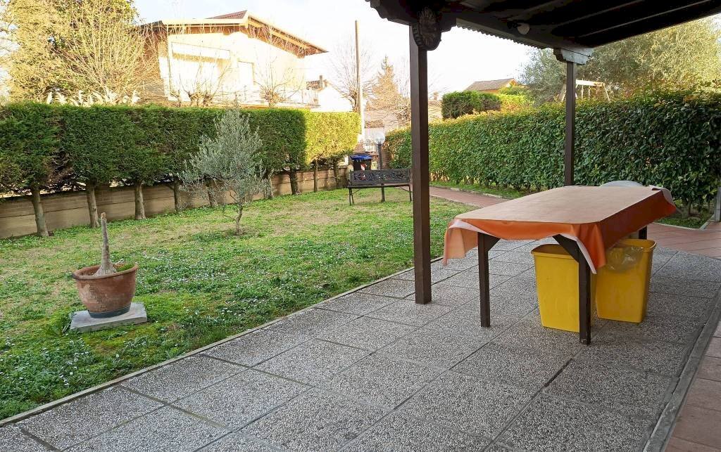 Giardino - Villa San Giovanni in Persiceto - foto 1