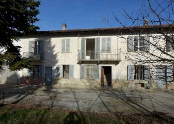 Facciata - Rustico via Bocchiarda, Calosso - foto 3