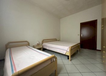 camera da letto - Quadrilocale Enrico Toti
 
7, Ravenna - foto 20