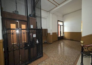 Interno palazzo - Quadrilocale via dell'Indipendenza, 20, Bologna (zona Centro Storico) - foto 4