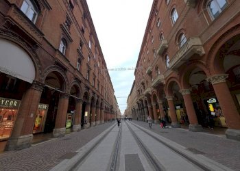 Zona - Quadrilocale via dell'Indipendenza, 20, Bologna (zona Centro Storico) - foto 4