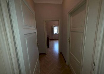 Disimpegno - Quadrilocale via dell'Indipendenza, 20, Bologna (zona Centro Storico) - foto 26