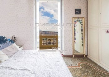 Camera da letto - Appartamento piazza Daniele Manin, Genova (zona Castelletto) - foto 11