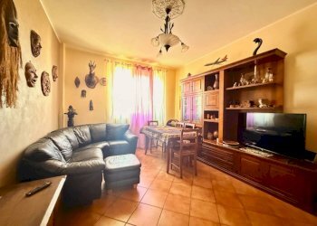 Salone - Quadrilocale via Luigi Einaudi, 5, Carmagnola - foto 8