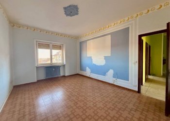 Camera da letto - Quadrilocale largo Umbria, 14, Carmagnola - foto 22