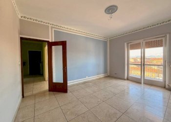 Camera da letto - Quadrilocale largo Umbria, 14, Carmagnola - foto 11