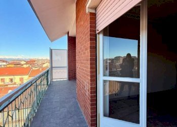 Terrazzo - Quadrilocale largo Umbria, 14, Carmagnola - foto 14