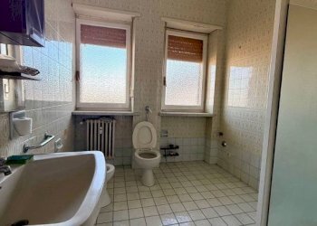 Bagno - Quadrilocale largo Umbria, 14, Carmagnola - foto 21